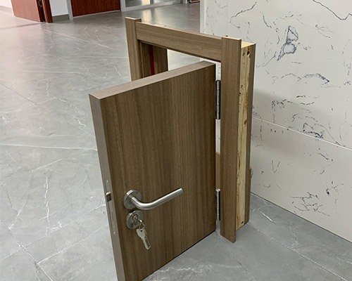 套裝木質(zhì)防火門(mén)樣品